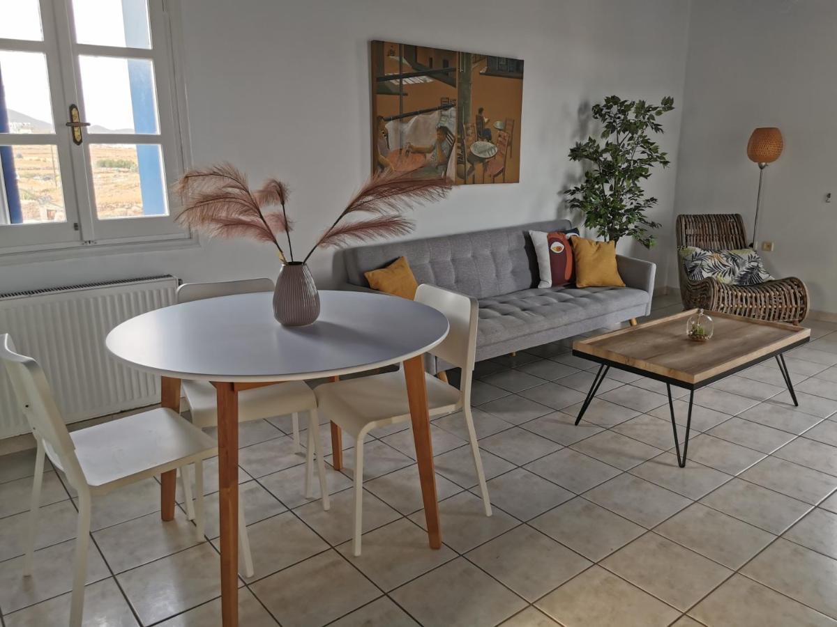 Aria Kimolos Residence Esterno foto